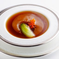 ふかのひれの姿煮込み