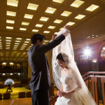 花嫁をエスコートする花婿の大切な役割！立ち居振る舞いのコツ その2